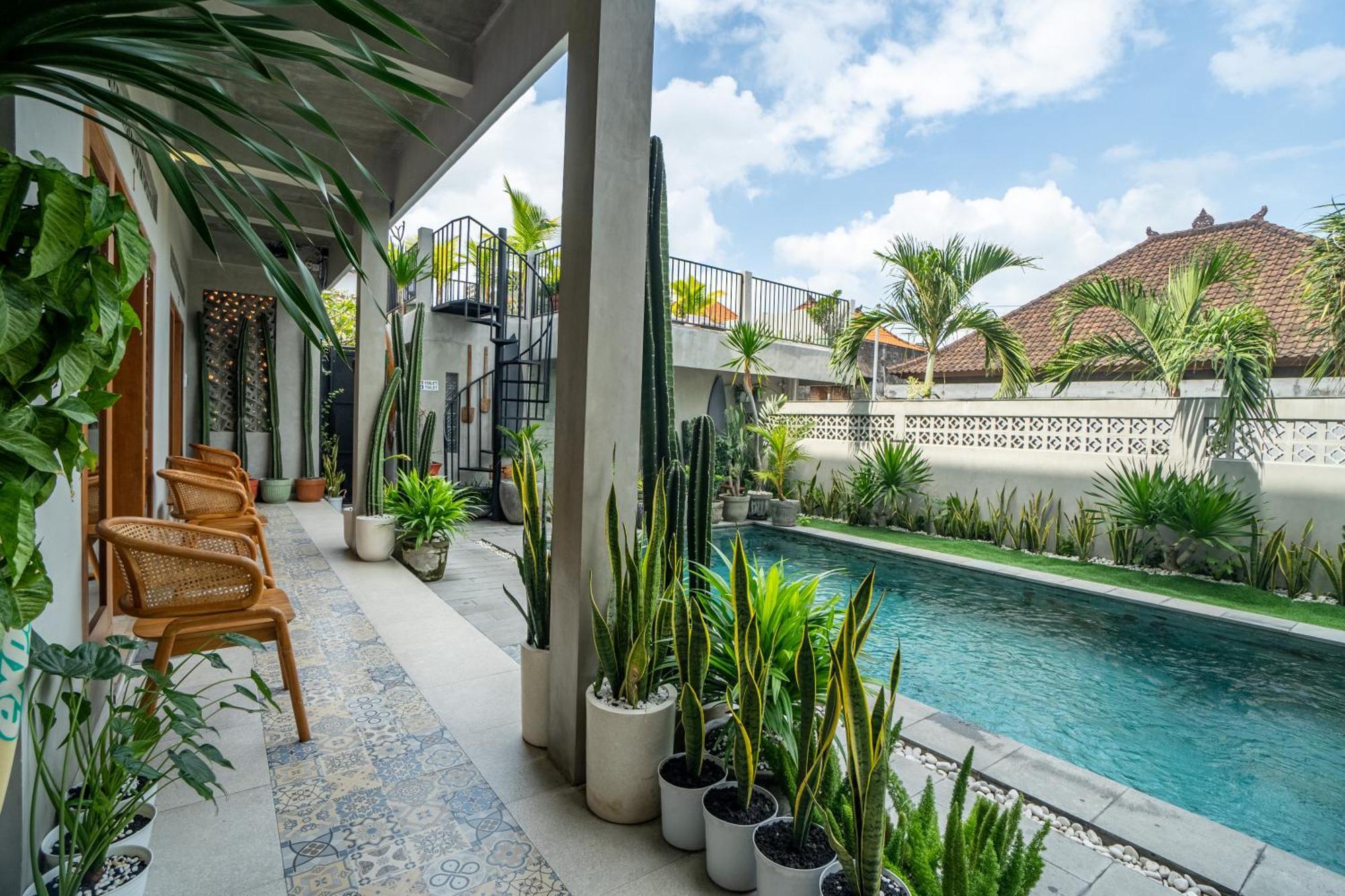 The Breeze Stay And Surf Canggu  Exterior photo